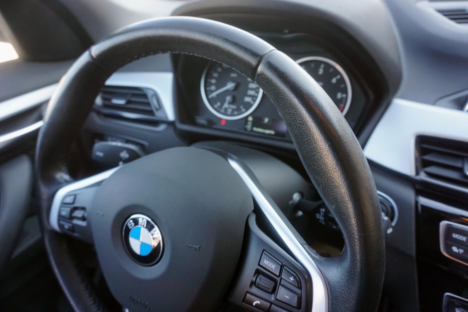 BMW X1 18d SDRIVE НАЛИЧНА В СОФИЯ , снимка 7 - Автомобили и джипове - 55502261