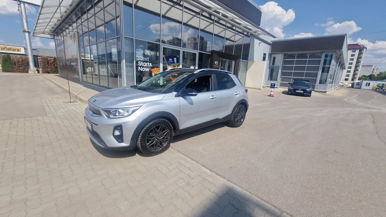 Kia Stonic, снимка 11 - Автомобили и джипове - 55670298