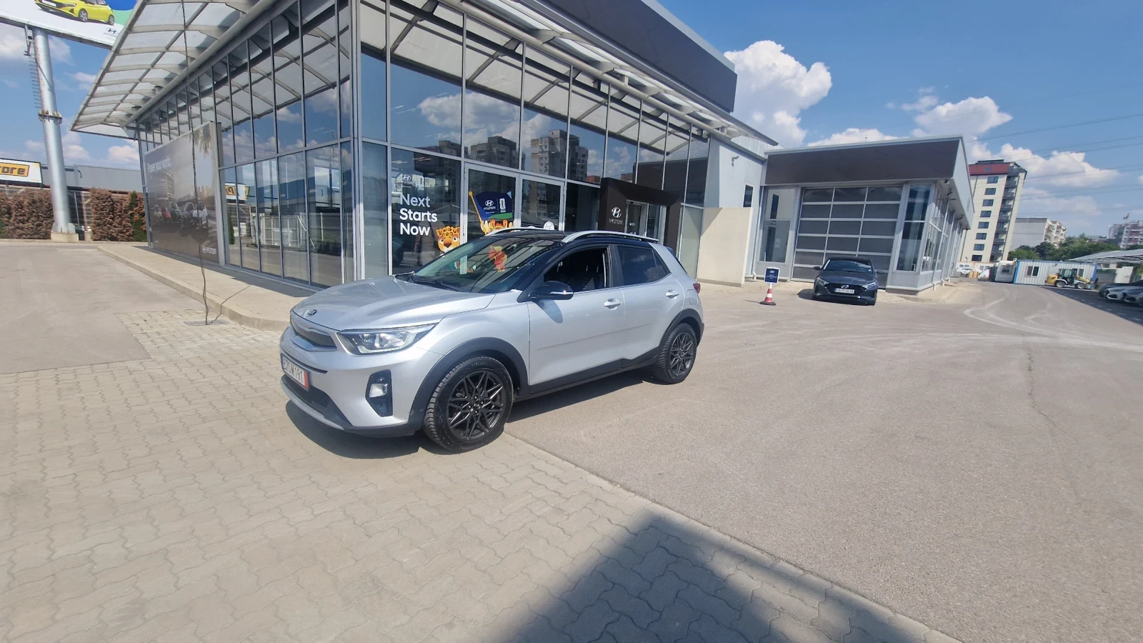 Kia Stonic, снимка 16 - Автомобили и джипове - 55670298