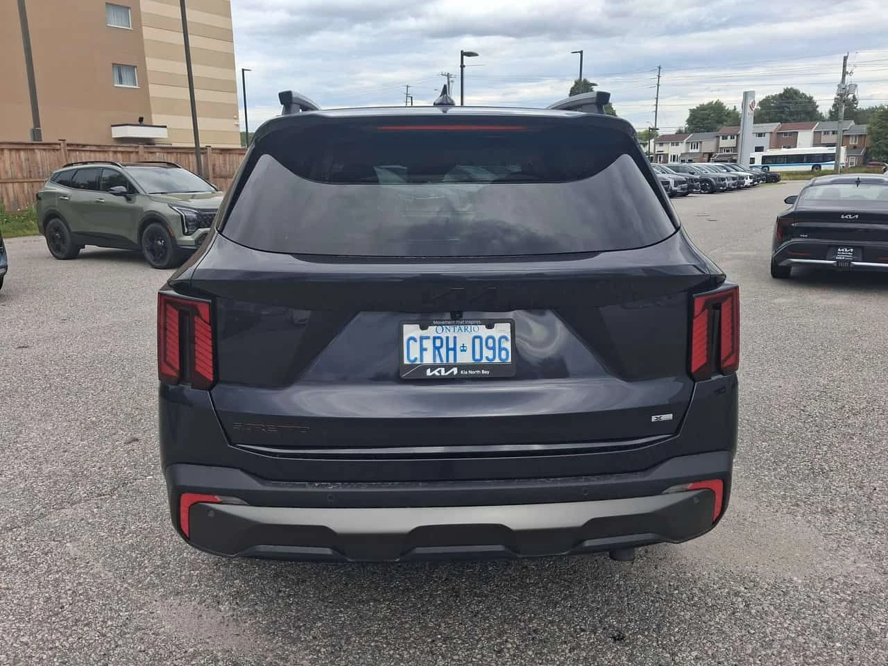 Kia Sorento * X Line Limited AWD w/Black Interior * CARFAX * , снимка 4 - Автомобили и джипове - 55711881