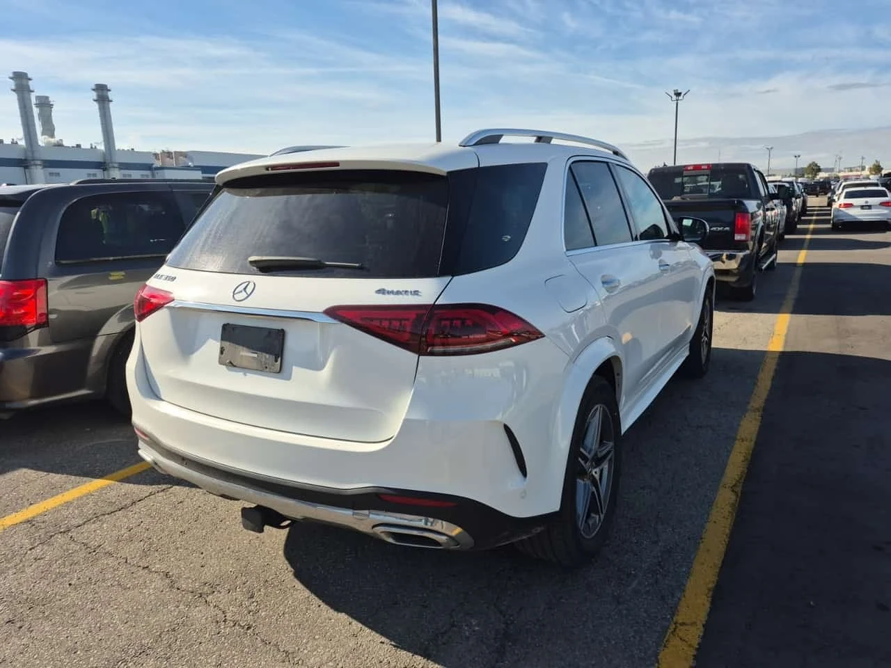 Mercedes-Benz GLE 350 BURMESTER| HUD| PANO| 360| 2 КЛЮЧА| , снимка 3 - Автомобили и джипове - 56196321