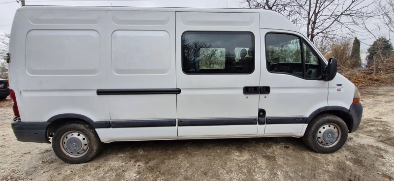 Renault Master 2.5 DCi 114 к.с. климатик, Товаропътнически, 7 мес, снимка 4 - Бусове и автобуси - 48280700