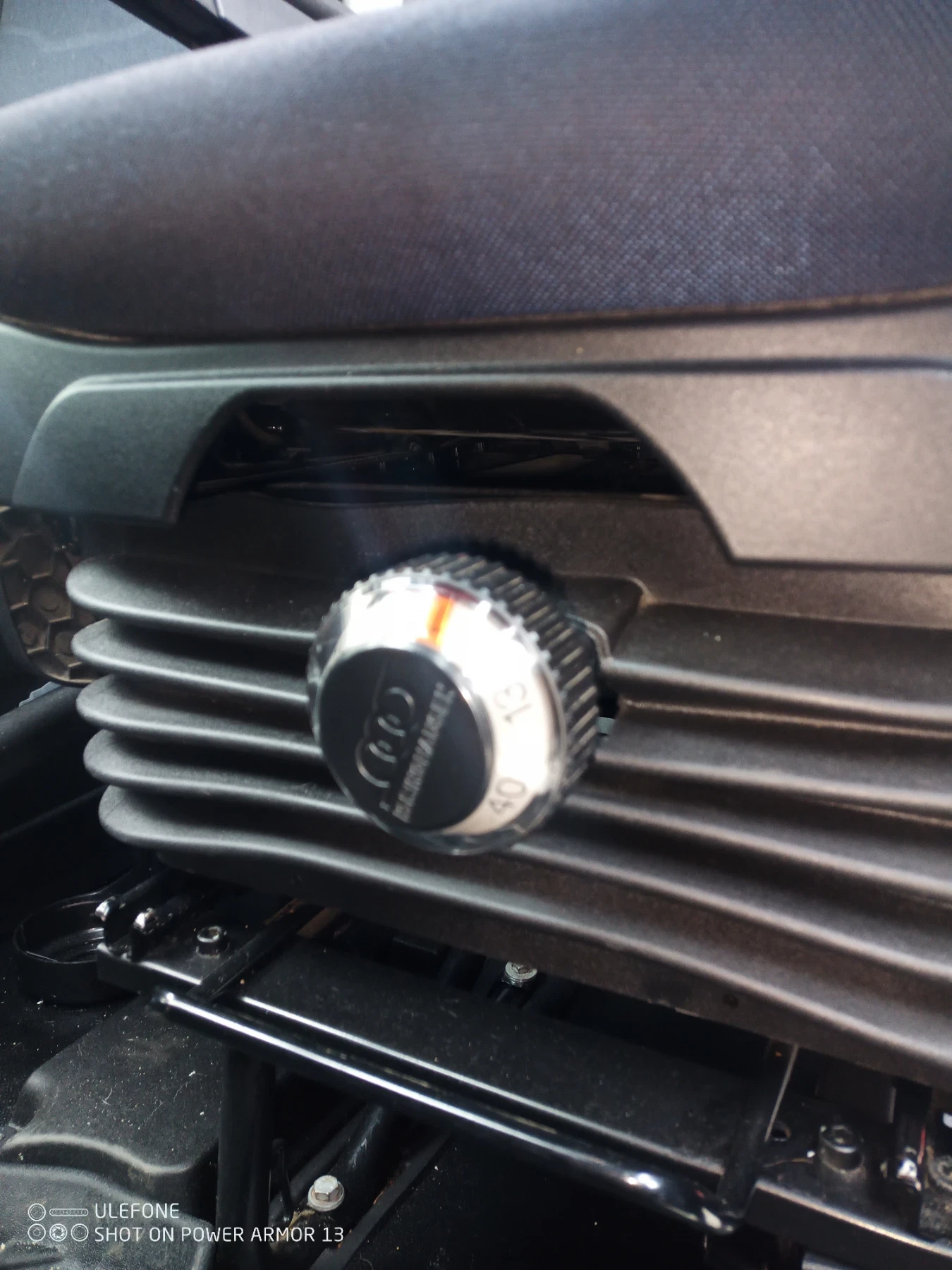 Iveco Daily 3.00кубика , 210 коня , категория Б - изображение 2