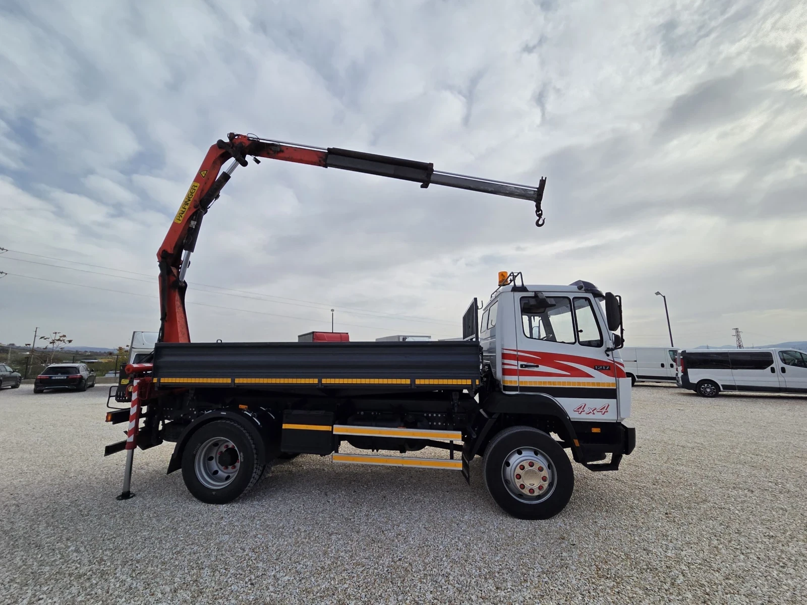 Mercedes-Benz 1217 Mercedes 1217 4x4 top - изображение 6