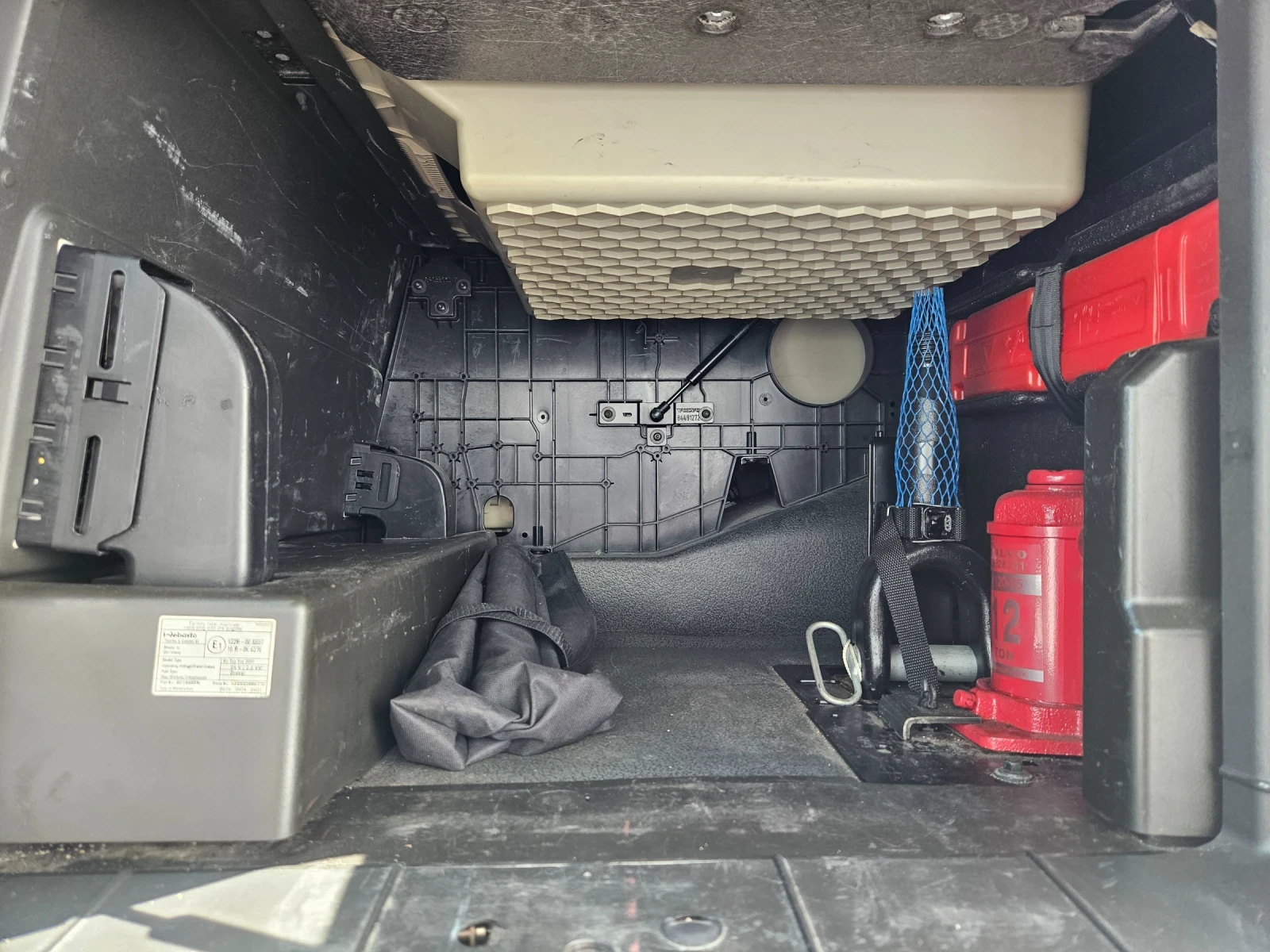 Volvo Fh FH500 I-Save 3 броя Наличен в България, снимка 8 - Камиони - 55725400