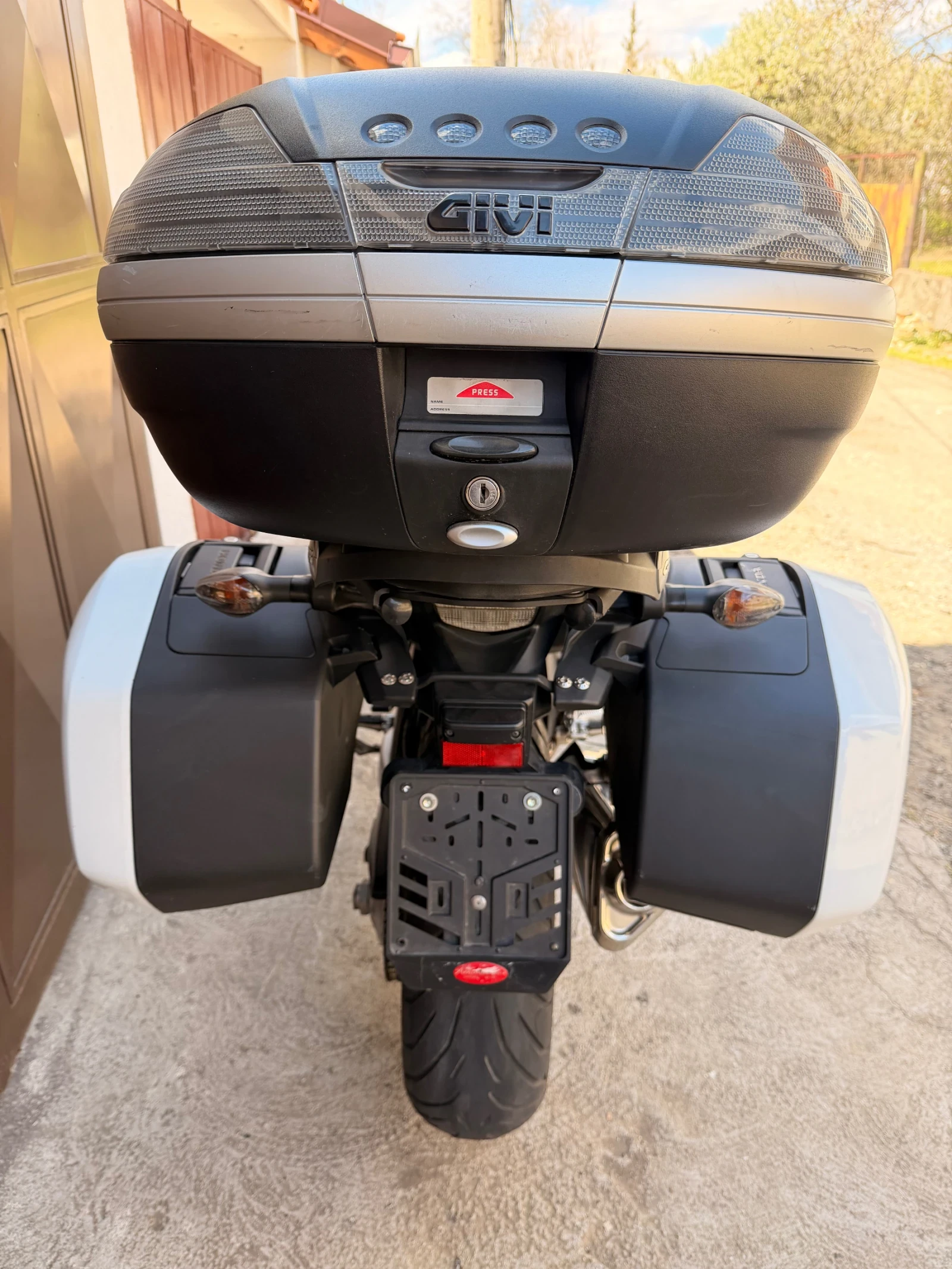 Honda Crossrunner VFR 800X ABS - 3 куфара - ПОДГРЕВ ТОП, снимка 8 - Мотоциклети и мототехника - 53926182