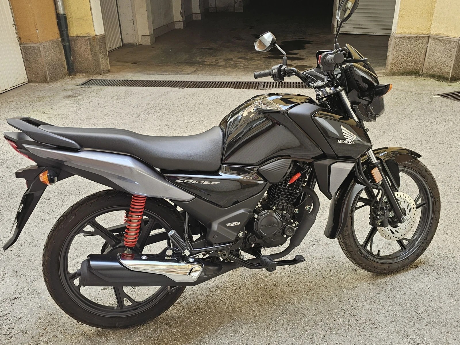Honda Cbf CBF125 M, снимка 2 - Мотоциклети и мототехника - 55283526