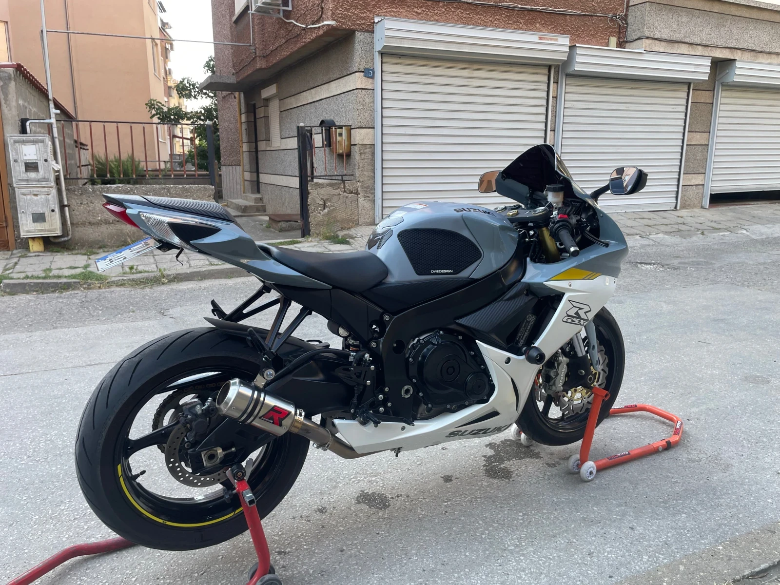 Suzuki Gsxr 750, снимка 3 - Мотоциклети и мототехника - 55328709