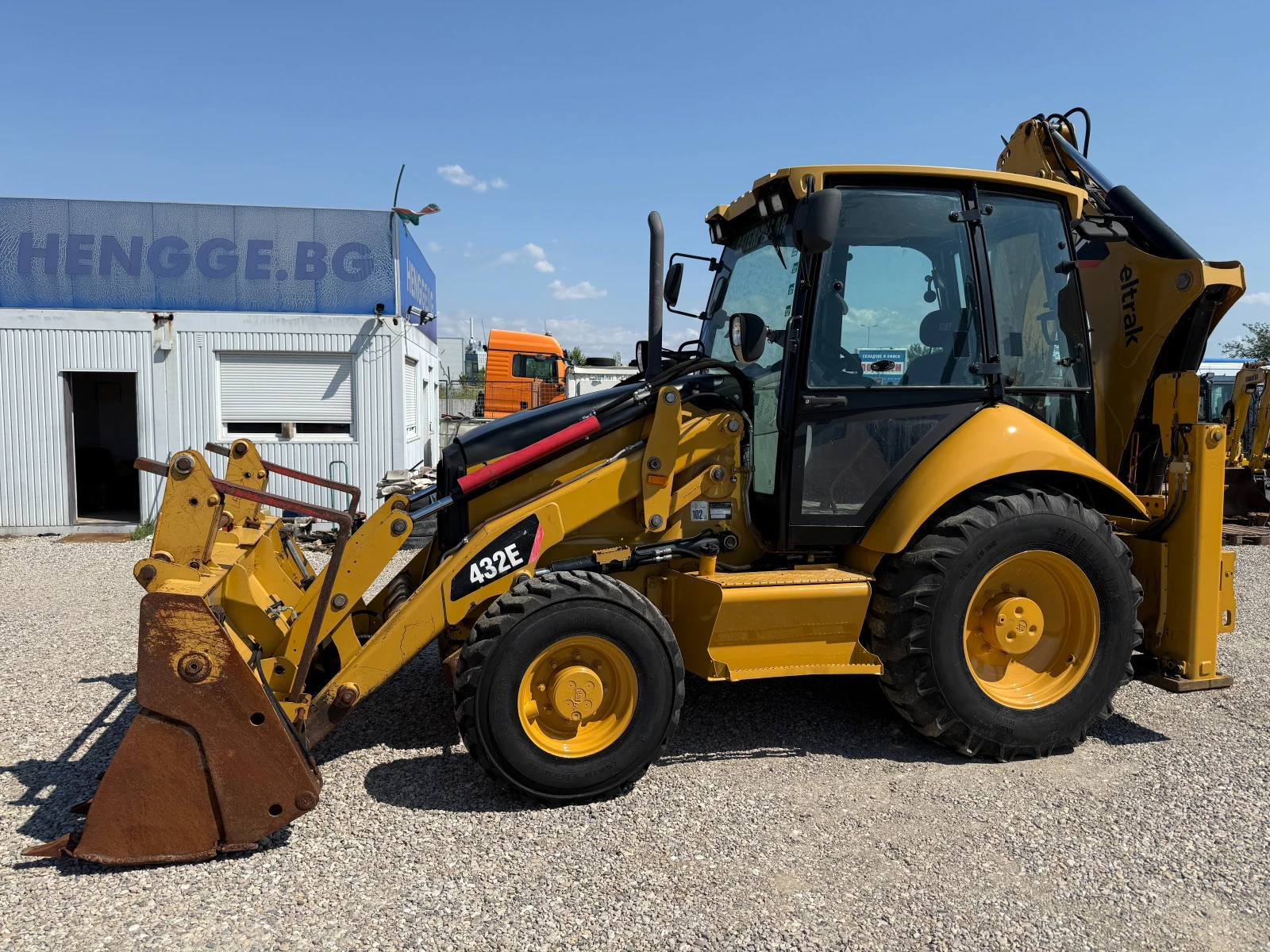Багер Caterpillar 432Е, снимка 2 - Индустриална техника - 55176902