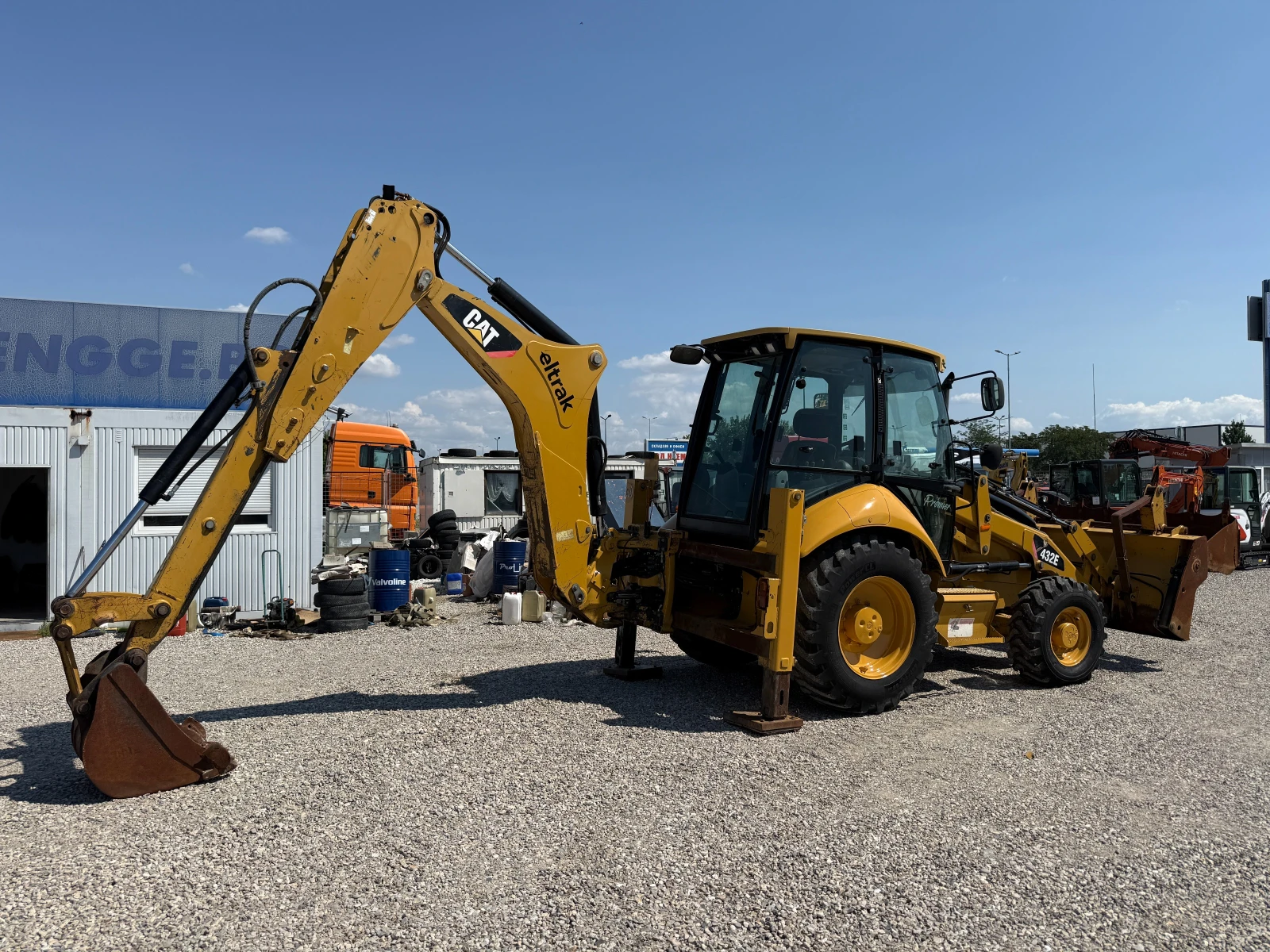 Багер Caterpillar 432Е, снимка 13 - Индустриална техника - 55176902