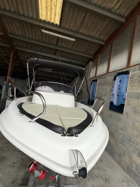 Моторна яхта Jeanneau Cap Ferret 522 Sundeck, снимка 2