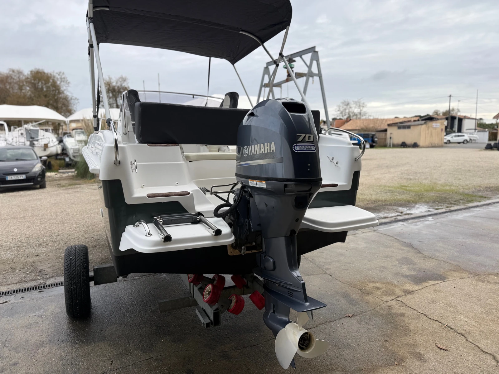 Моторна яхта Jeanneau Cap Ferret 522 Sundeck, снимка 7 - Воден транспорт - 53788167