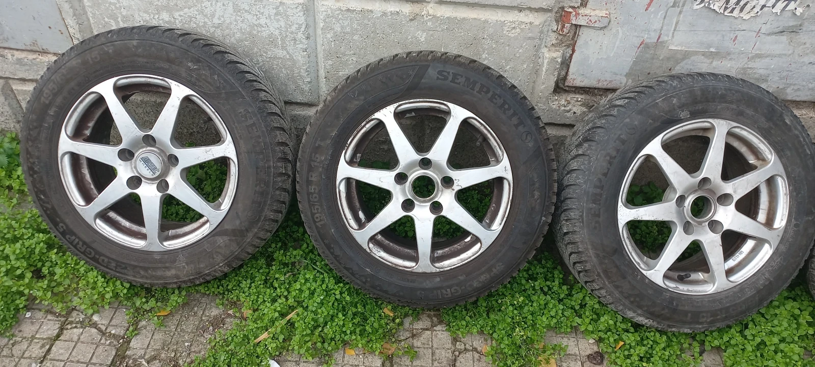    195/65R15  Kia Ceed | Mobile.bg   5