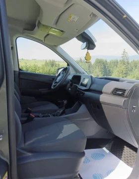 VW Caddy 2.0TDI ПЕРФЕКТЕН, снимка 8