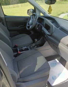 VW Caddy 2.0TDI ПЕРФЕКТЕН, снимка 12