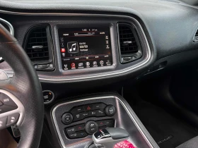 Dodge Challenger SCAT PACK SHAKER / KEYLESS / PODGREV/ CARFAX, снимка 8