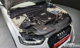 Audi A4 35 TDI Quattro Comfort Edition B8, снимка 6