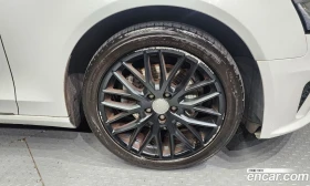 Audi A4 35 TDI Quattro Comfort Edition B8, снимка 5