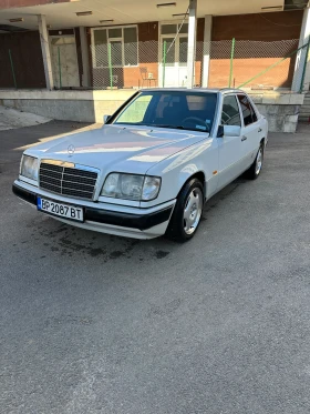     Mercedes-Benz E 200 2.0