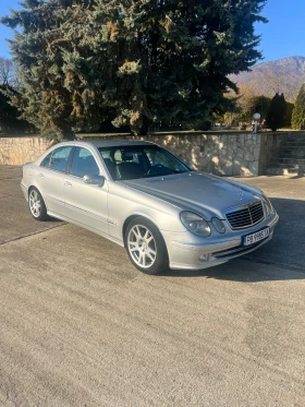 Mercedes-Benz E 200 2.0 , снимка 10