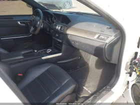 Mercedes-Benz E 63 AMG S 4matic CARFAX АВТО КРЕДИТ  - 28200 лв. / 14418.43 € - 47660924 11