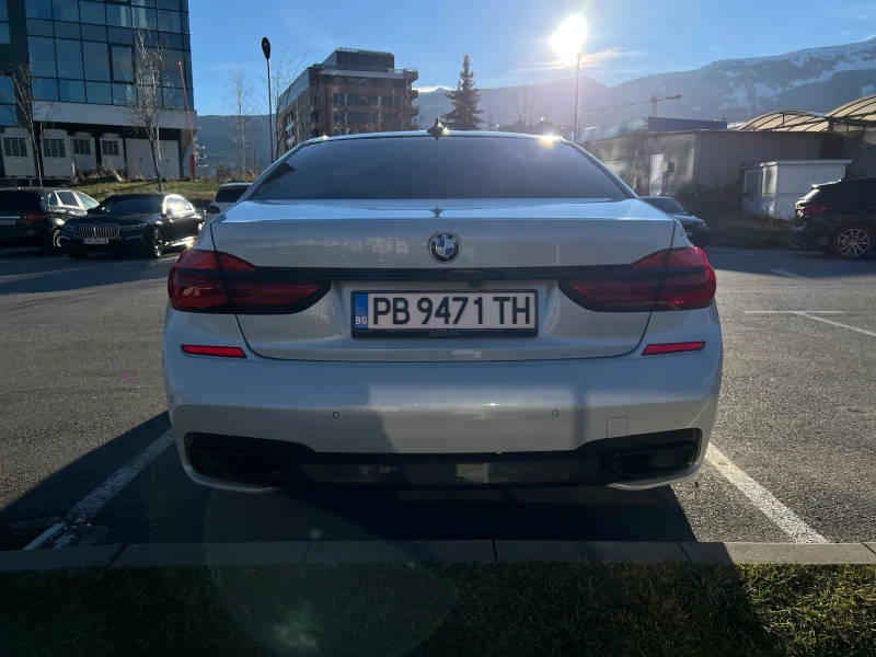 BMW 740 M PAKET 4х4 АВТОМАТИК, снимка 3 - Автомобили и джипове - 48368846