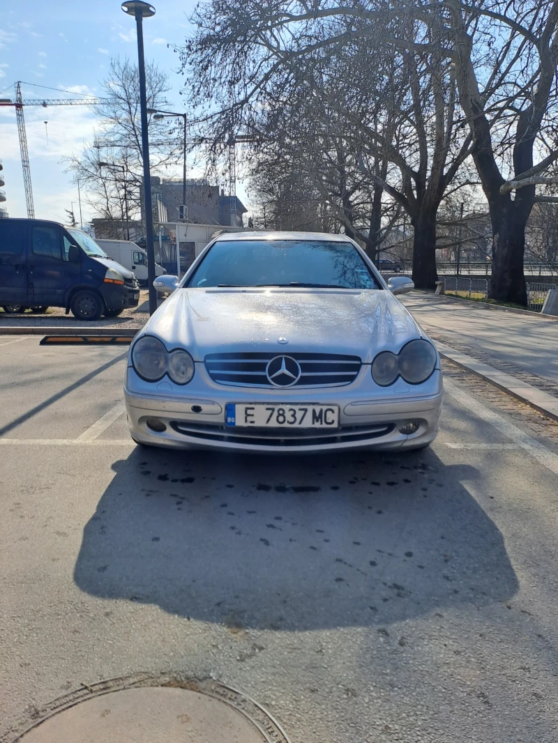 Mercedes-Benz CLK 270 Avangard, снимка 3 - Автомобили и джипове - 49245846