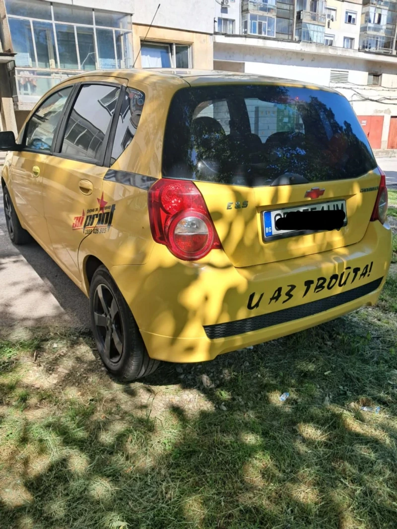 Chevrolet Aveo 1.2 16v, снимка 3 - Автомобили и джипове - 52191974