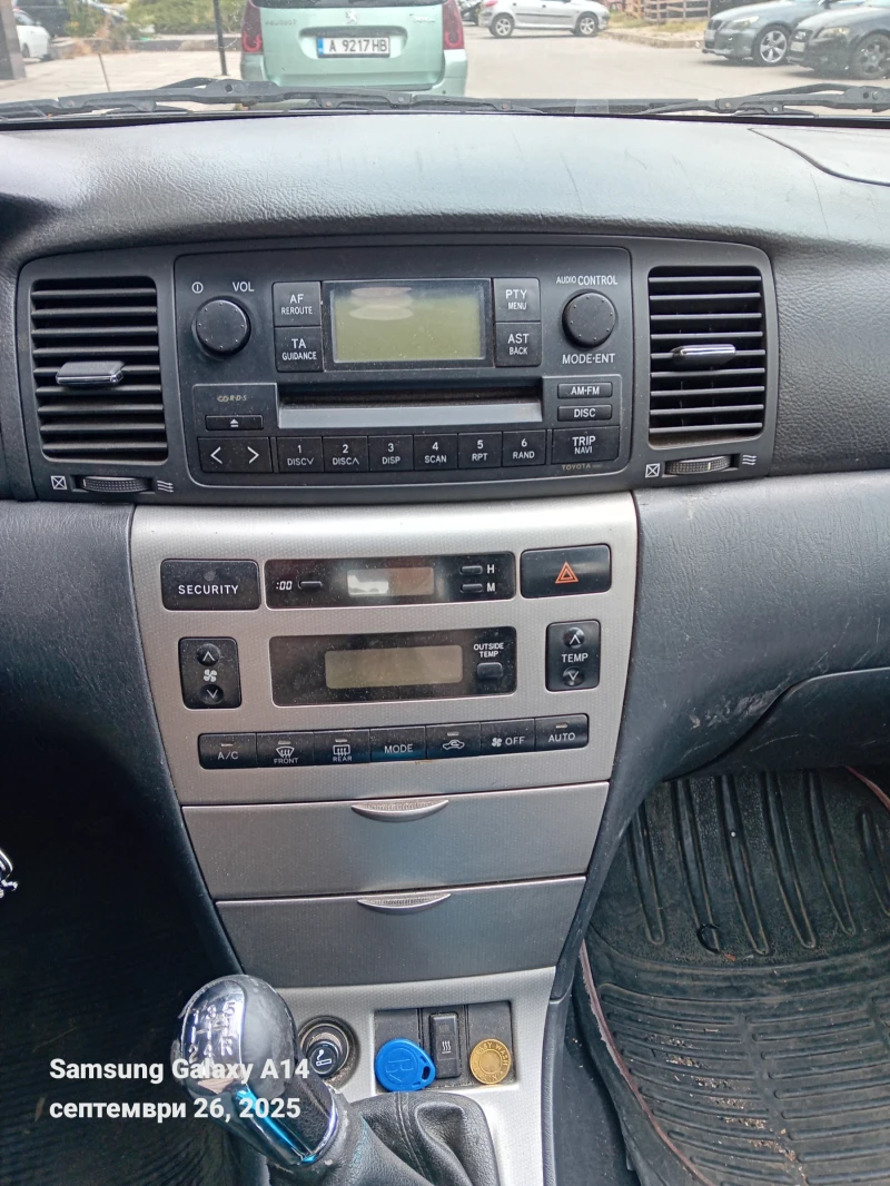 Toyota Corolla, снимка 3 - Автомобили и джипове - 52745644