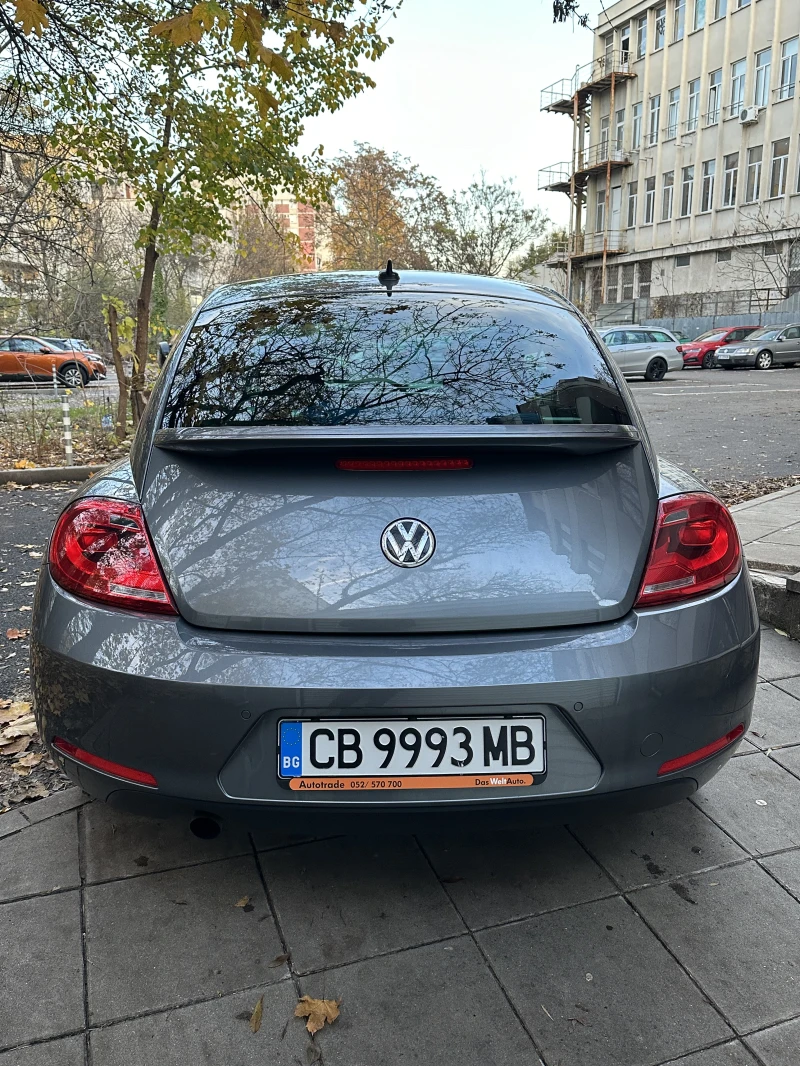 VW New beetle 1.6 Cup Edition, снимка 8 - Автомобили и джипове - 52479511