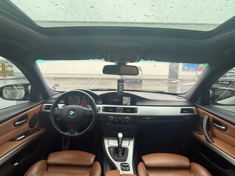 BMW 330 Facelift Full Full , снимка 6 - Автомобили и джипове - 52584622