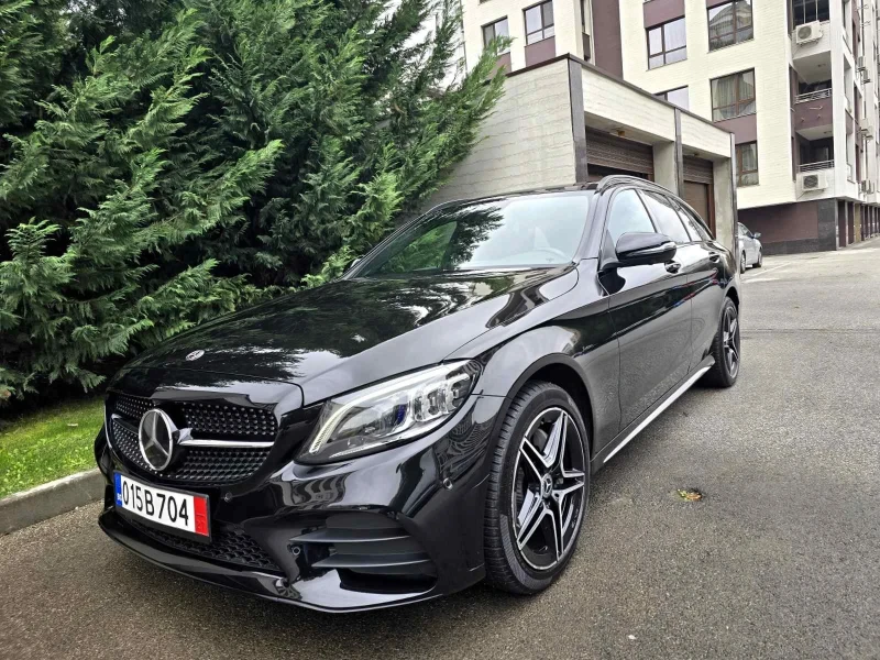 Mercedes-Benz C 200 AMG 4MATIC SWISS Сервизна история, снимка 3 - Автомобили и джипове - 53087145