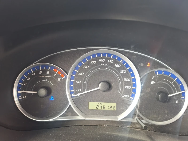 Subaru Forester 2.0 i, снимка 11 - Автомобили и джипове - 53214249