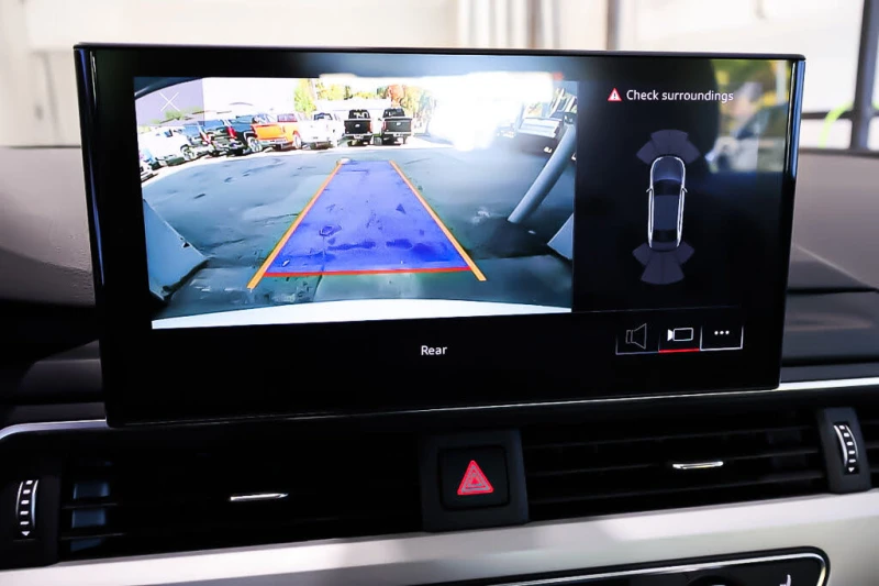 Audi A4 45 TFSI * Komfort * АвтоКредит * (ЦЕНА ДО БГ), снимка 13 - Автомобили и джипове - 53251872