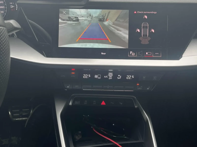 Audi S3 QUATTRO* PROGRESIV* KEYLESS АвтоКредит(ЦЕНА ДО БГ), снимка 8 - Автомобили и джипове - 53576252