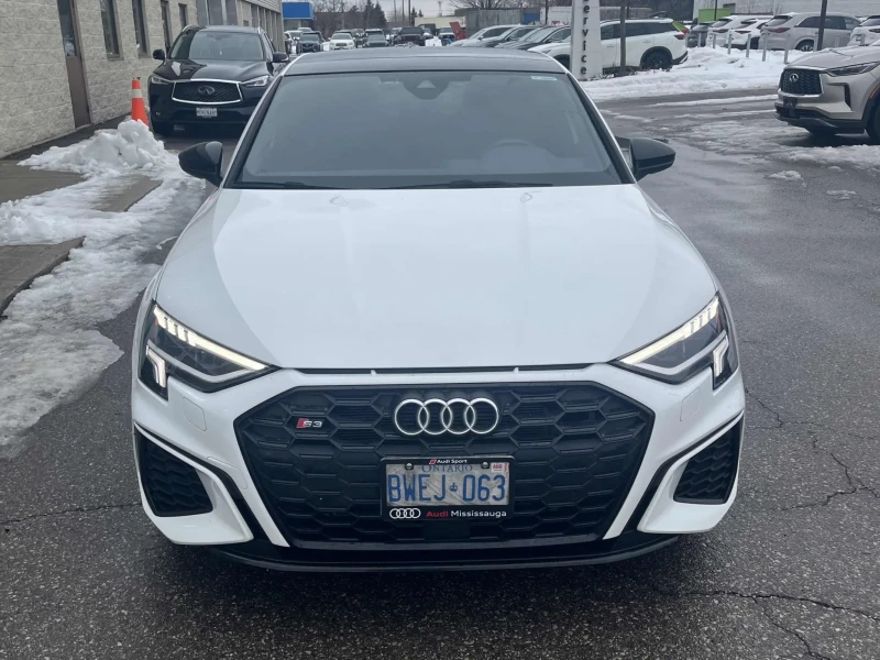 Audi S3 QUATTRO* PROGRESIV* KEYLESS АвтоКредит(ЦЕНА ДО БГ), снимка 2 - Автомобили и джипове - 53576252