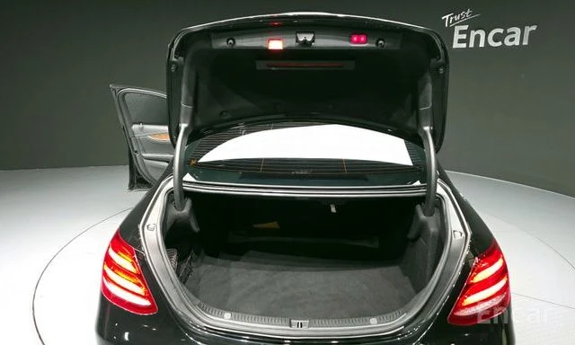 Mercedes-Benz E 220 E-Class E220d 4MATIC Exclusive | Mobile.bg � ����������� 7