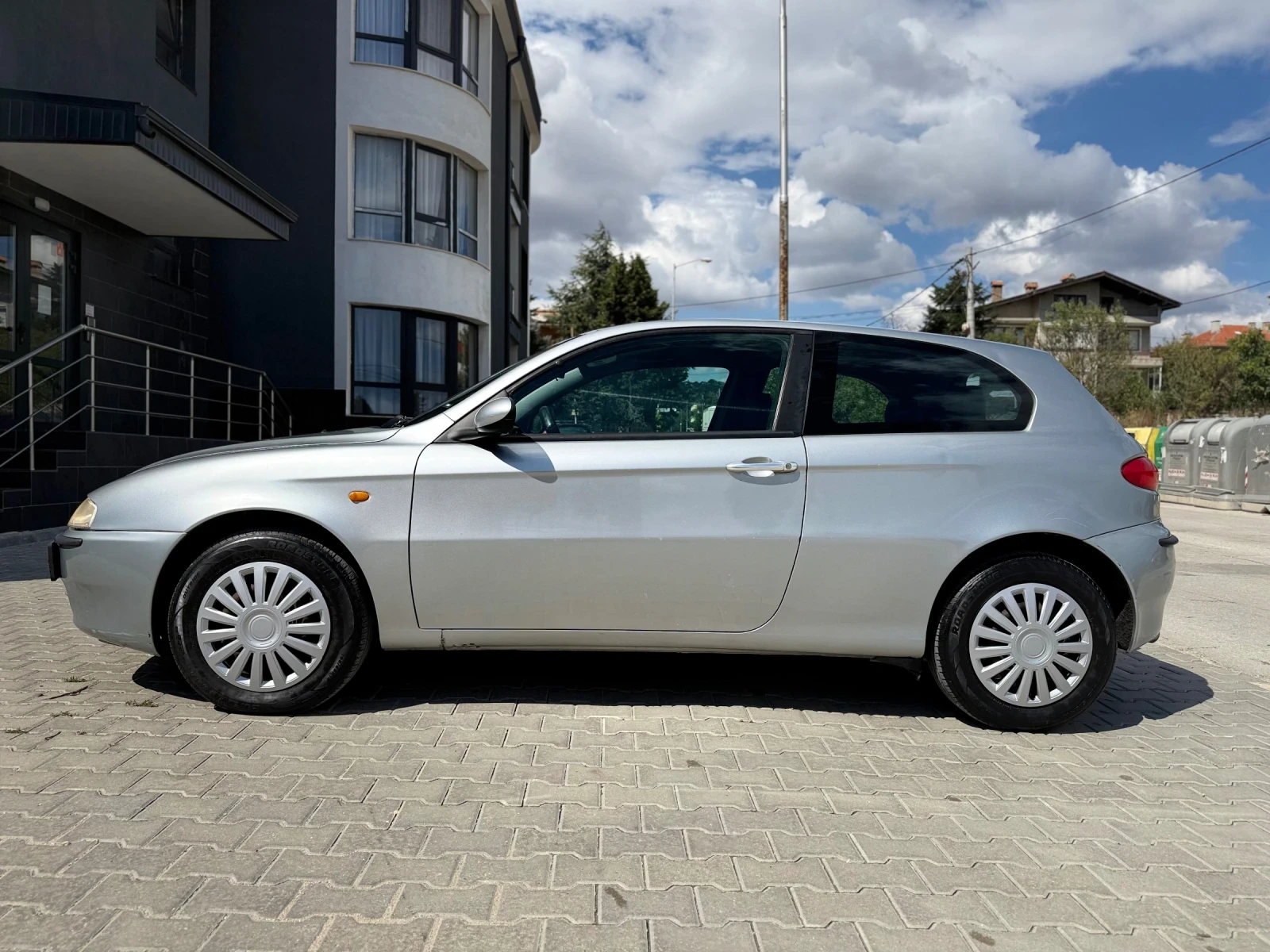 Alfa Romeo 147 2.0 Климатроник Навигация Кожен Салон Редовна - изображение 2