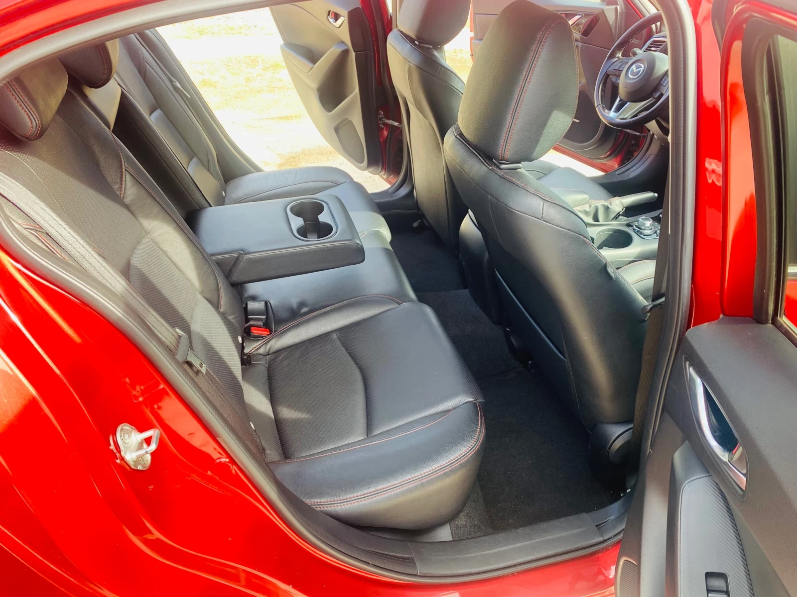 Mazda 3 | Mobile.bg   12