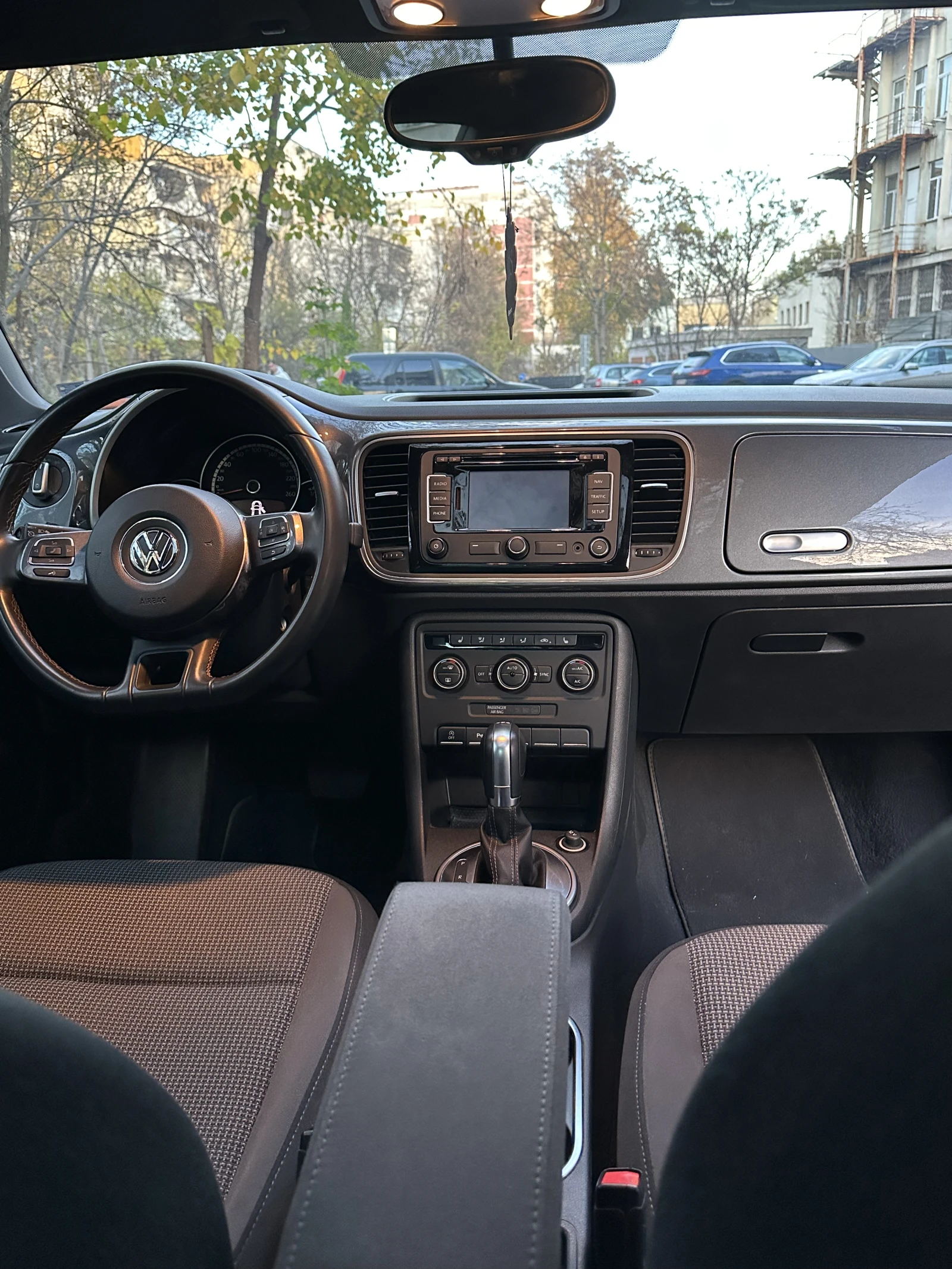 VW New beetle 1.6 Cup Edition - изображение 9