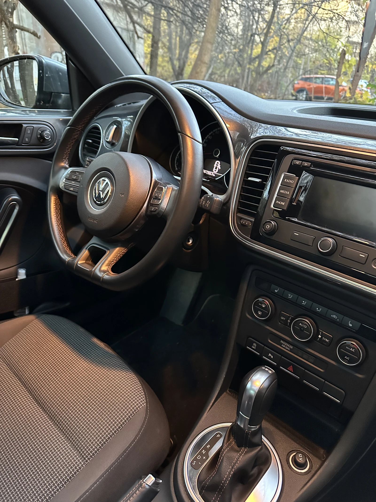 VW New beetle 1.6 Cup Edition | Mobile.bg   11