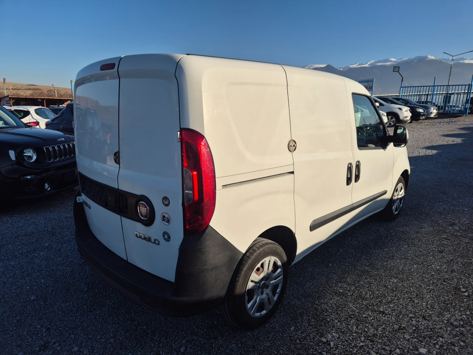 Fiat Doblo 1.6 m-jet avtomat - изображение 5