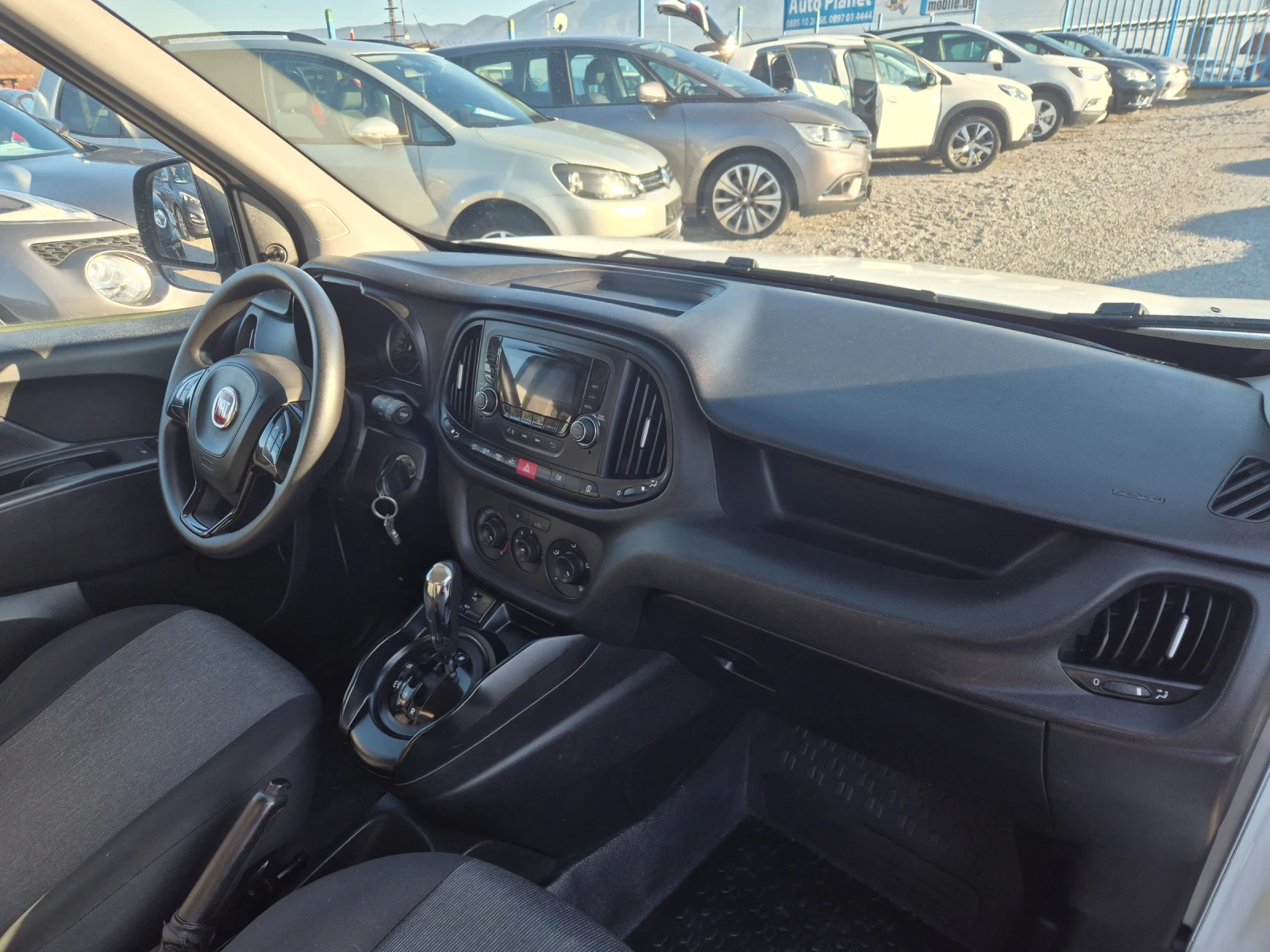 Fiat Doblo 1.6 m-jet avtomat - изображение 10