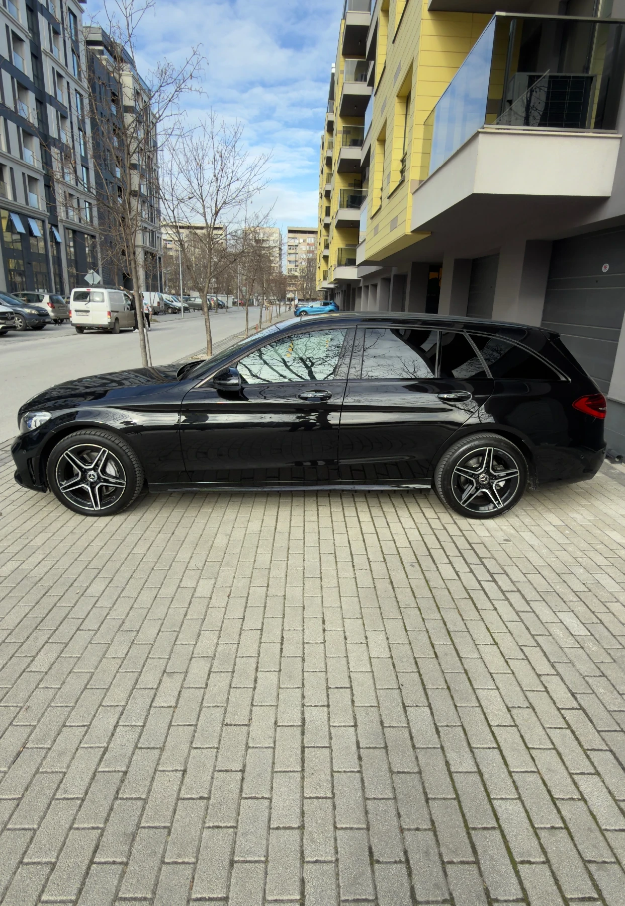 Mercedes-Benz C 200 AMG 4MATIC SWISS Сервизна история - изображение 5