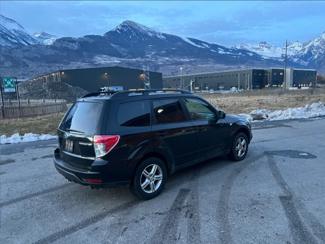 Subaru Forester 2.0 i - изображение 4