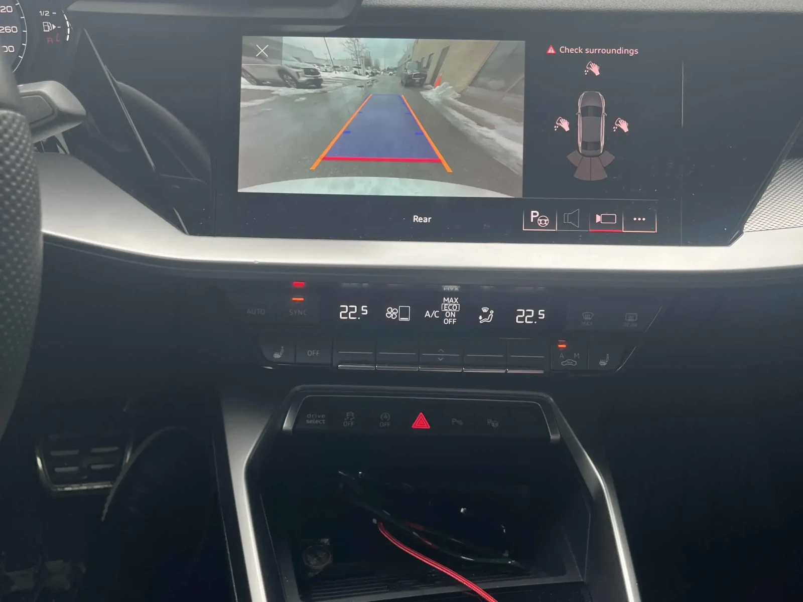 Audi S3 QUATTRO* PROGRESIV* KEYLESS АвтоКредит(ЦЕНА ДО БГ) - изображение 8