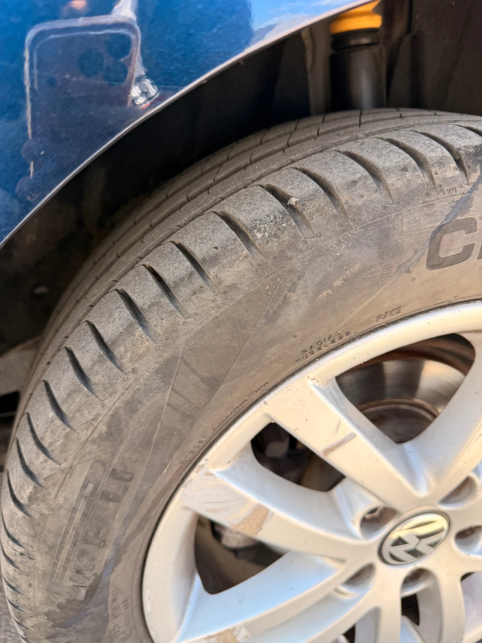 VW Golf 1.6 tdi 105 автоматик, снимка 15 - Автомобили и джипове - 54125959