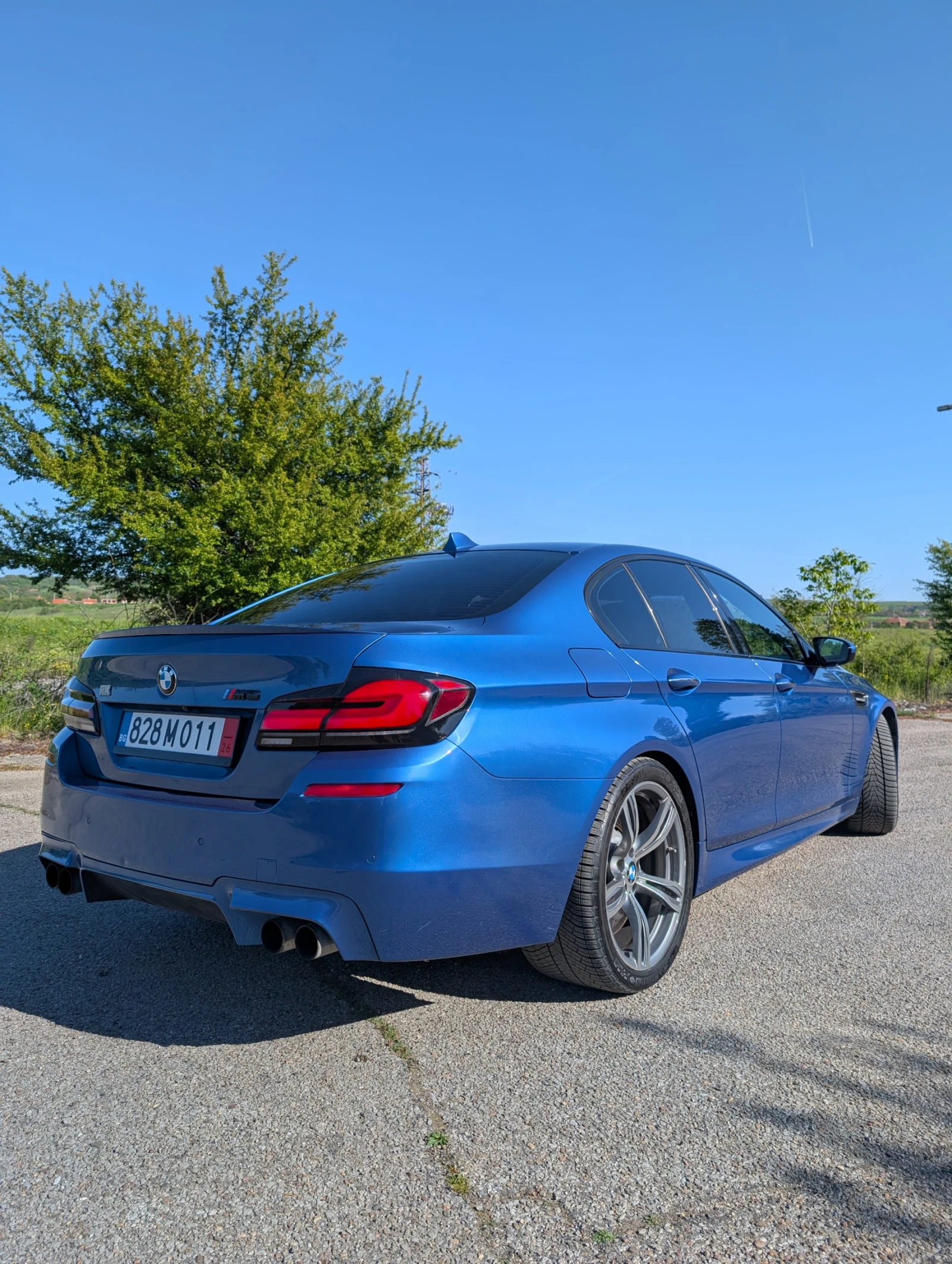 BMW M5 4.4 V8 BiTurbo, снимка 4 - Автомобили и джипове - 54323822