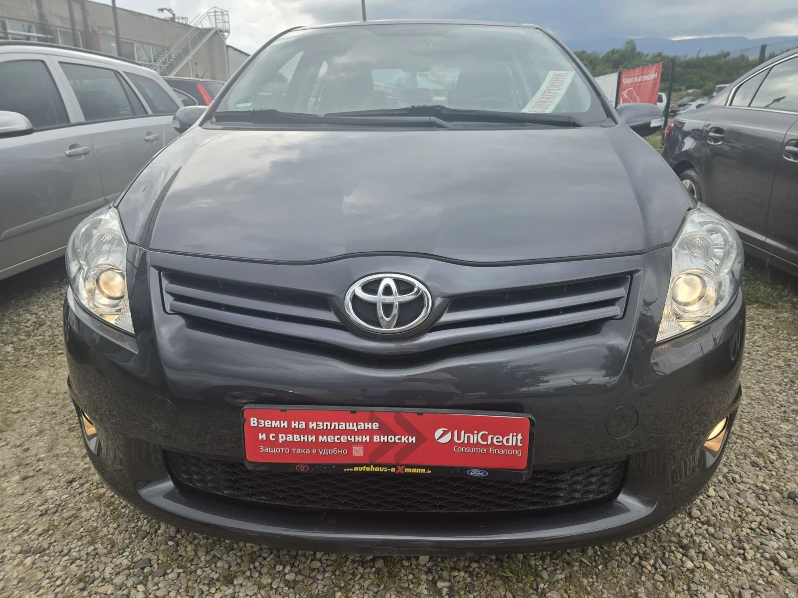 Toyota Auris 1.6 I FACELIFT, климатроник, мултиволан, темпомат, снимка 2 - Автомобили и джипове - 54743107