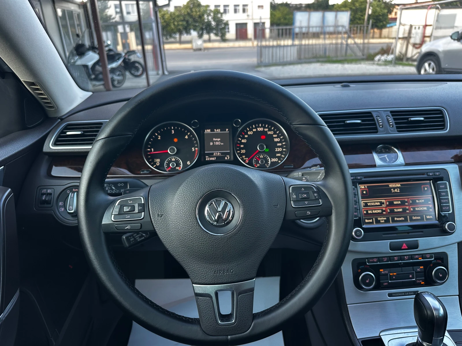 VW Passat 2.0TDI 140к.с DSG HIGHLINE, снимка 16 - Автомобили и джипове - 55157855
